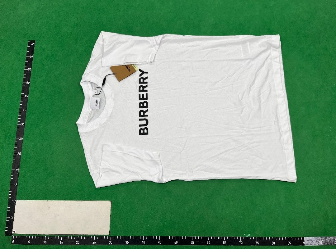 Burberry t-shirts  -2