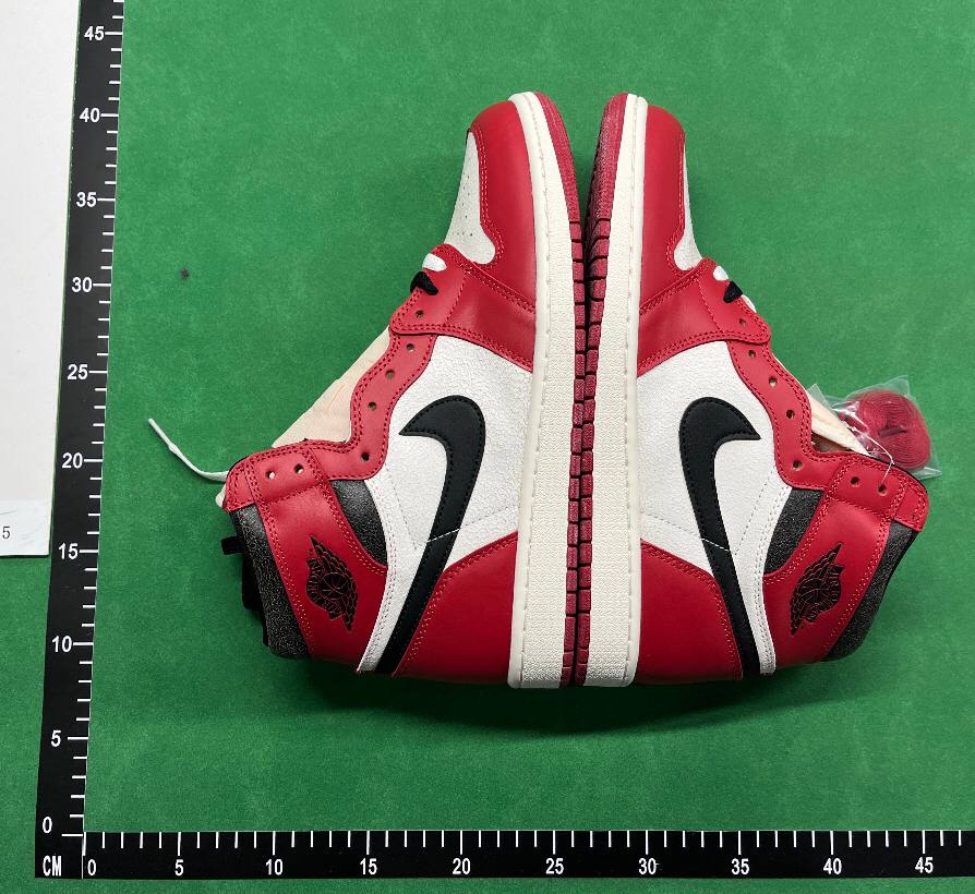 FK  Batch  Nike Air Jordan 1 Travis Scott -3