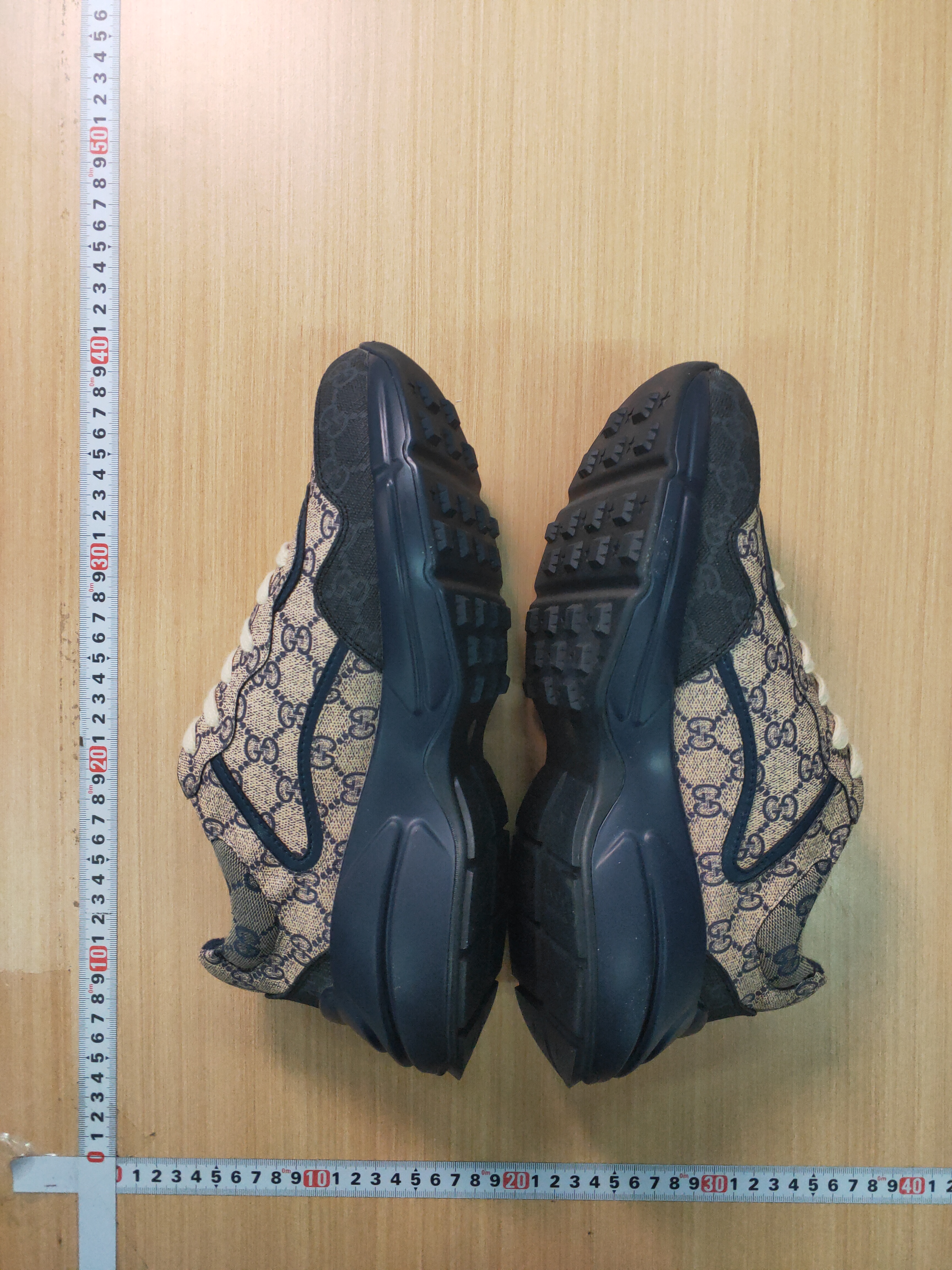 BF batch Gucci Rhyton -1